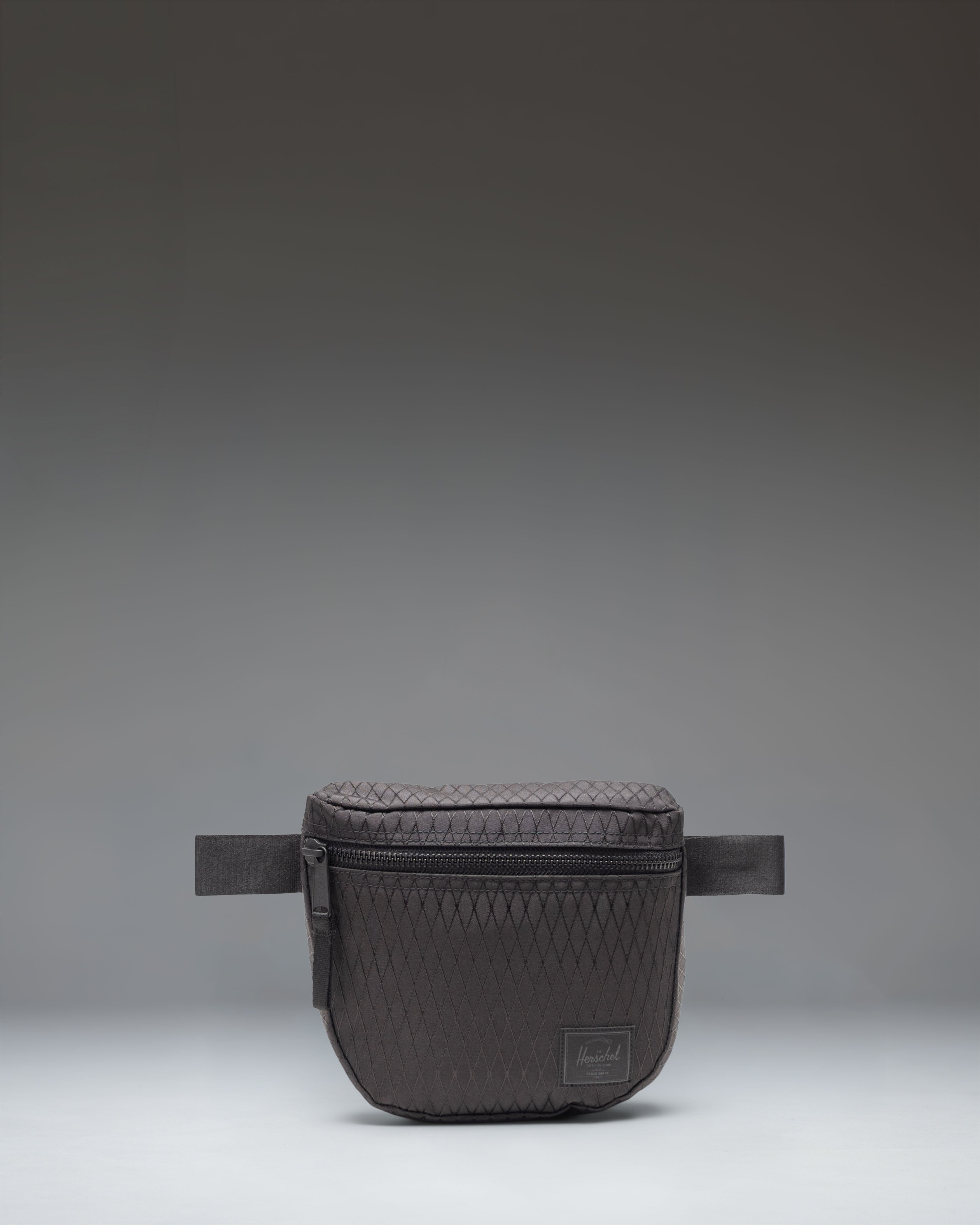 Settlement Hip Pack
