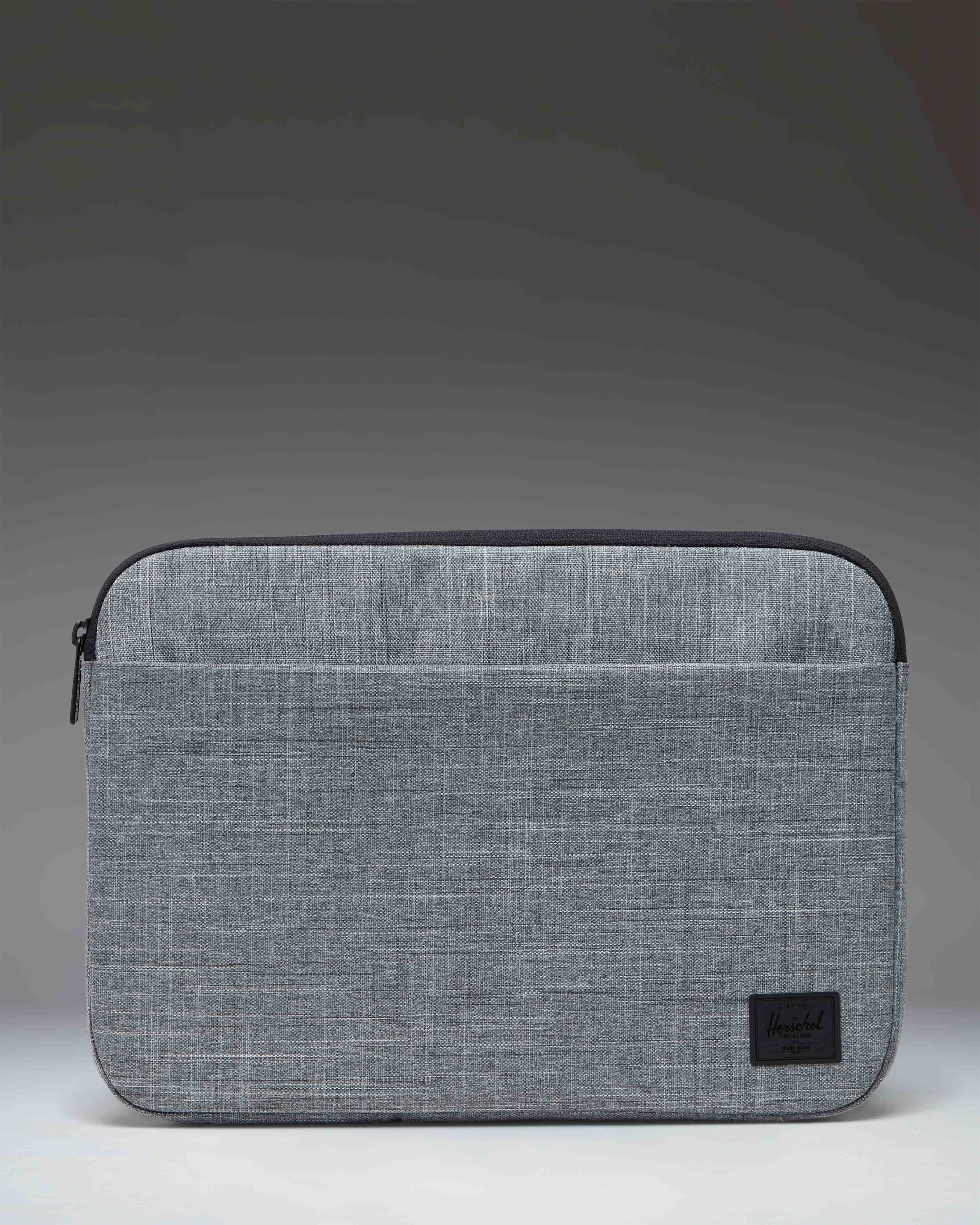 Denman Sleeve 14 Inch Tech