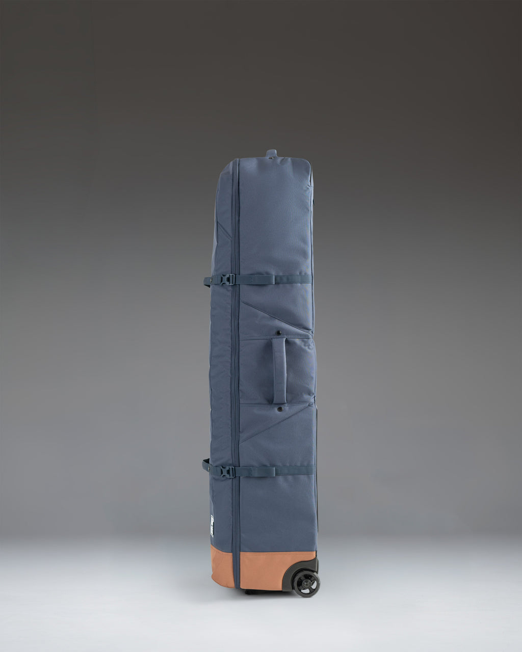 Herschel Heritage™ Golf Travel Wheelie Bag